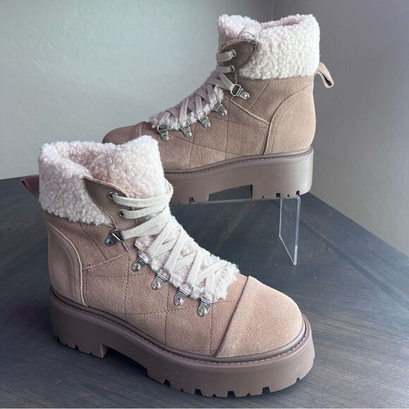 STEVE MADDEN Reyen Platform Boot in Oatmeal Suede Size 7.5 NEW - Picture 4 of 15